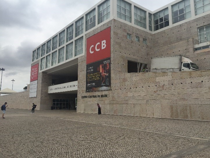 贝伦文化中心001-葡萄牙软木协会